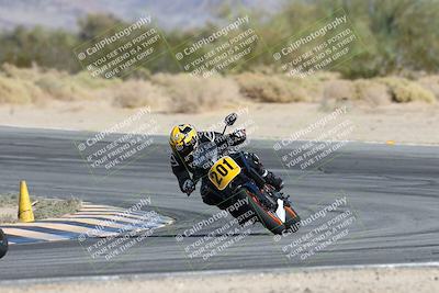 media/Nov-16-2025-Race Pace (Sun) [[8c5fa54630]]/Non Verified Riders (1st 20 Minutes)/2-Turn 10 (1010am)/